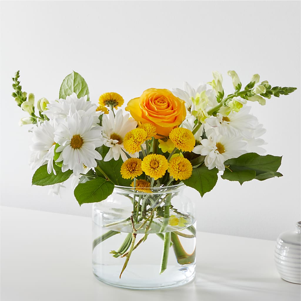 Sun Salutation Bouquet – A&L FLORAL, Hamilton NJ