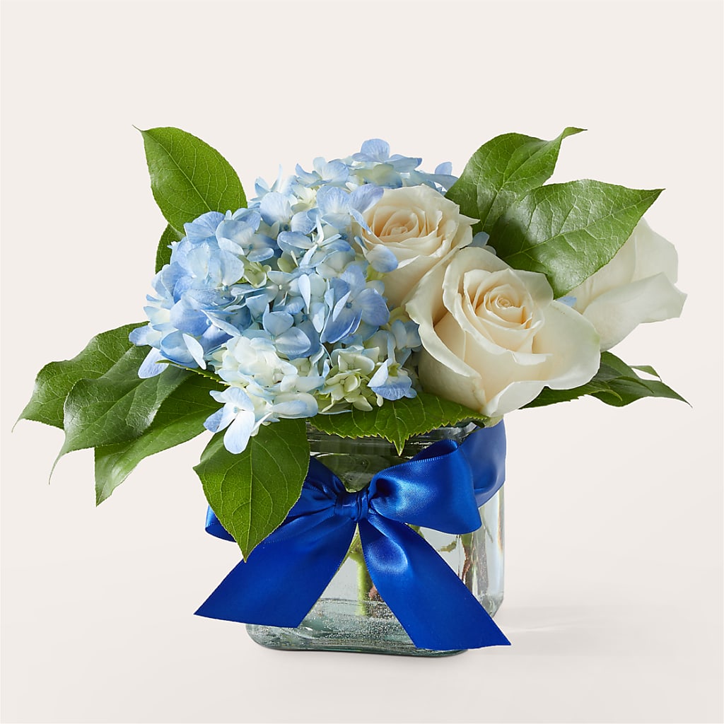 Sky Blue Delight Bouquet – A&L FLORAL, Hamilton NJ