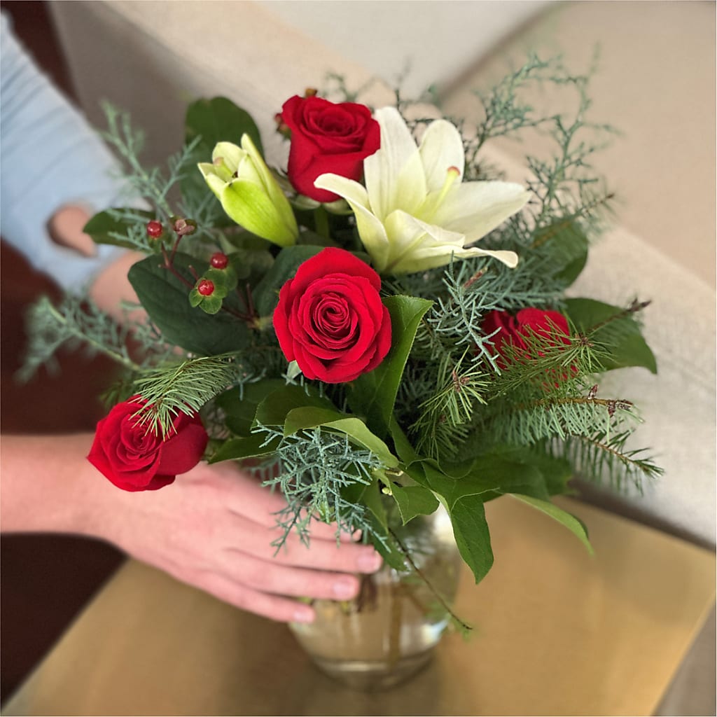 Glittering Lights Bouquet – A&L FLORAL, Hamilton NJ