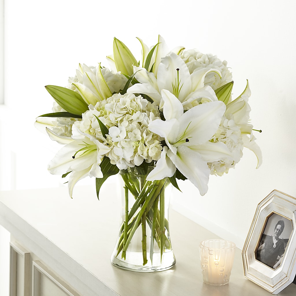 Compassionate Lily Bouquet – A&L FLORAL, Hamilton NJ