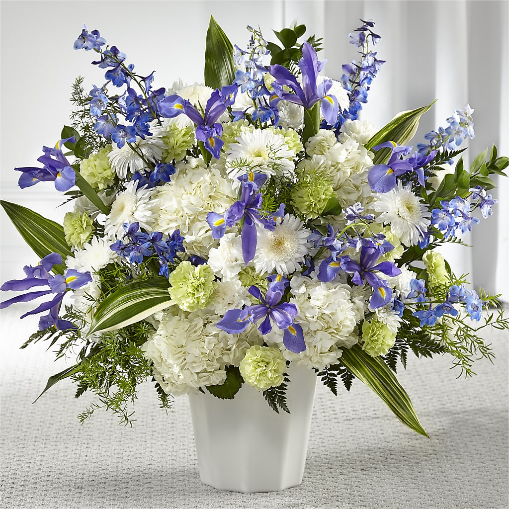 Soft Serenity Floor Basket – A&L FLORAL, Hamilton NJ