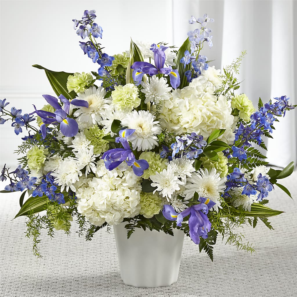 Soft Serenity Floor Basket – A&L FLORAL, Hamilton NJ