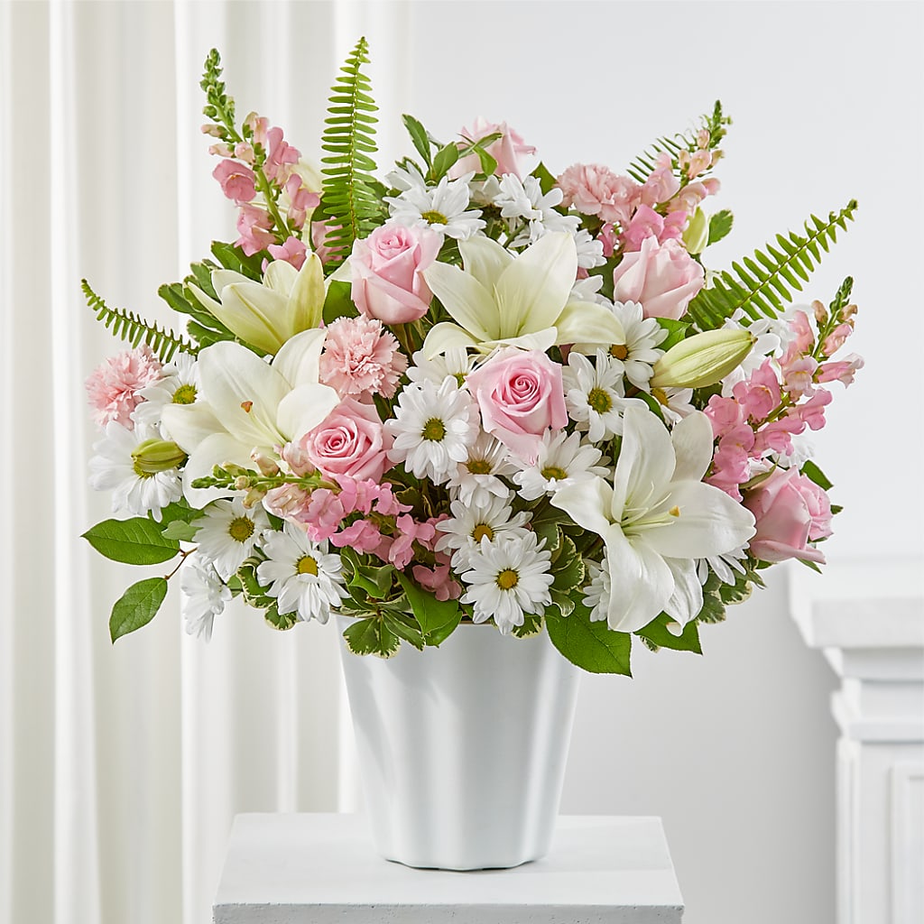 Soft Touch Tabletop Basket – A&L FLORAL, Hamilton NJ
