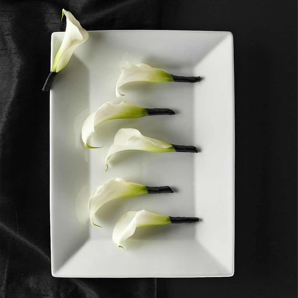 Calla Lily Promise Boutonniere – A&L FLORAL, Hamilton NJ
