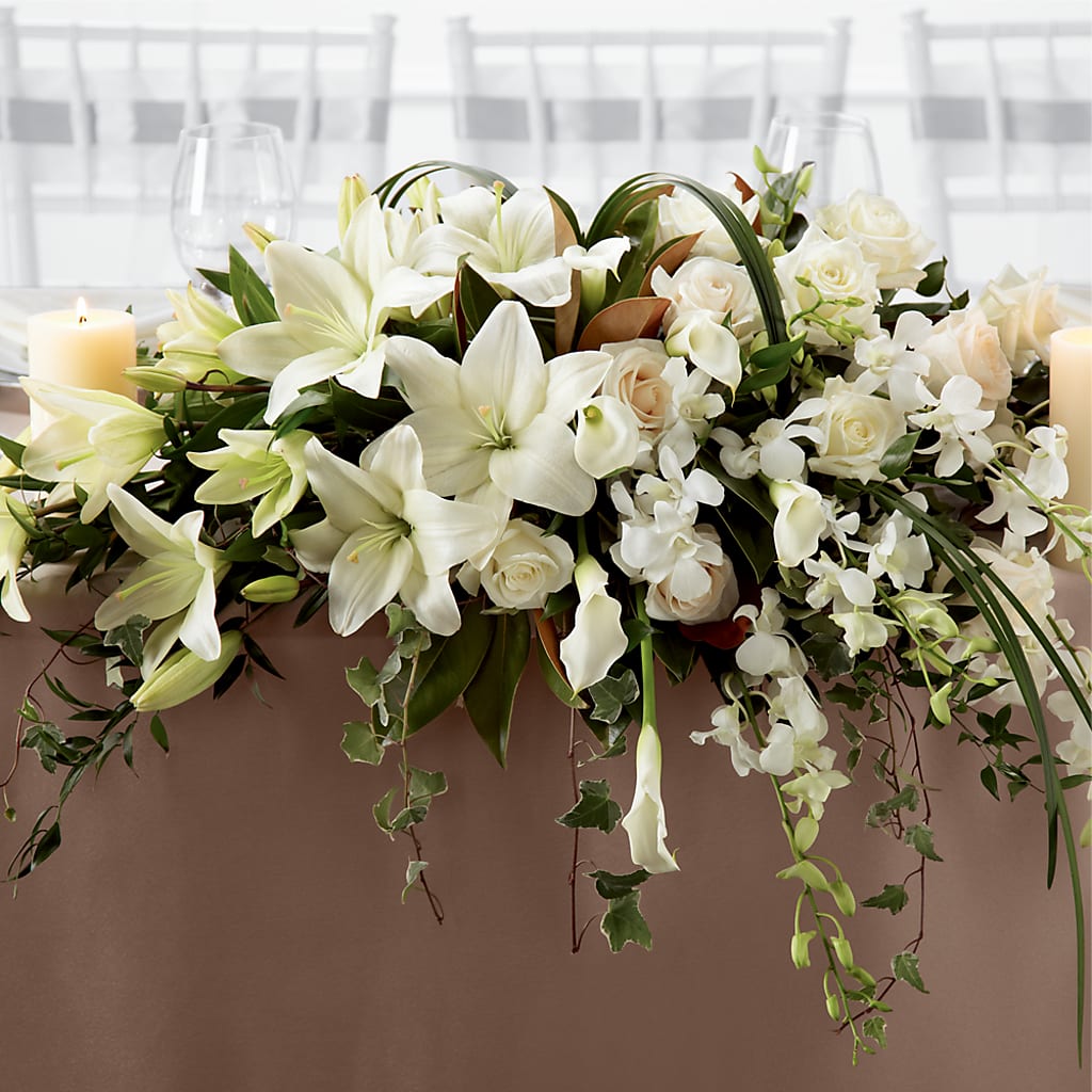 White Linen Arrangement – A&L FLORAL, Hamilton NJ