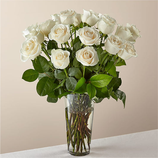 Bouquet de roses blanches à longues tiges