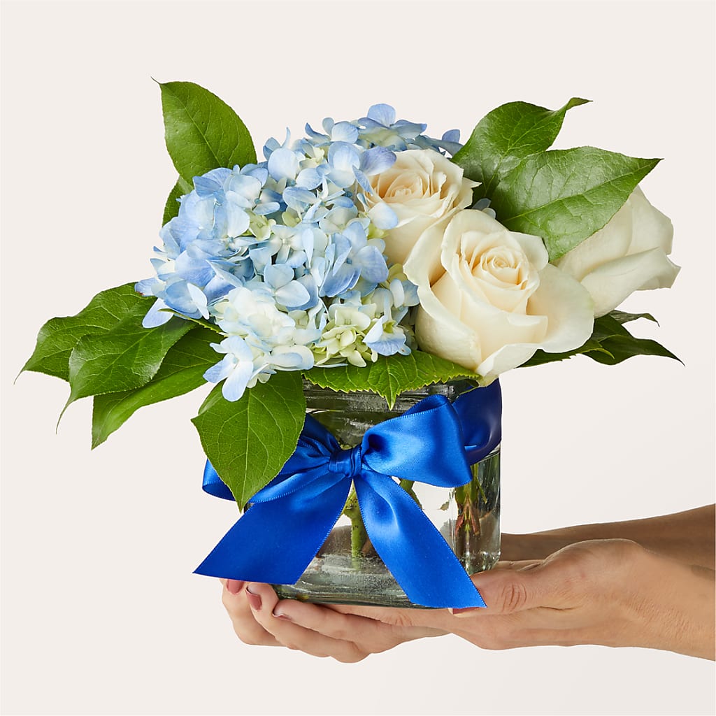 Sky Blue Delight Bouquet – A&L FLORAL, Hamilton NJ