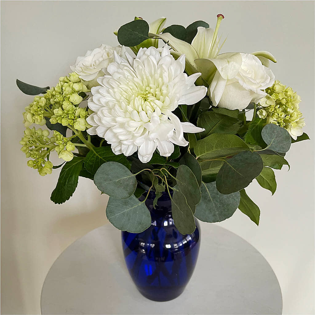 Snowy Dreams Bouquet – A&L FLORAL, Hamilton NJ